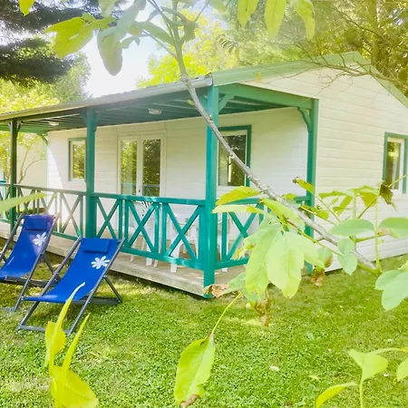 Camping Climatise, Animaux Acceptes - 6 Pers. - Api-1-52-2547