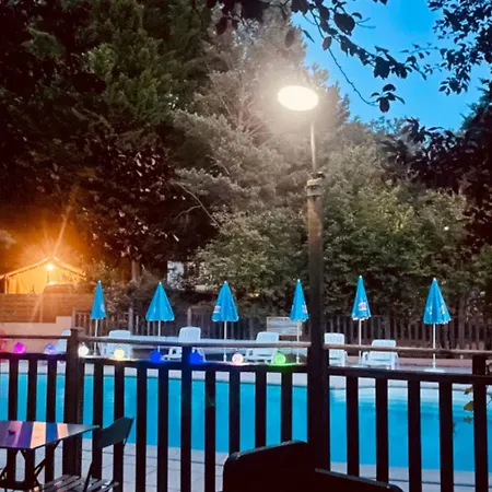 Climatise, Animaux Acceptes - 6 Pers. - Api-1-52-2547 Camping *
